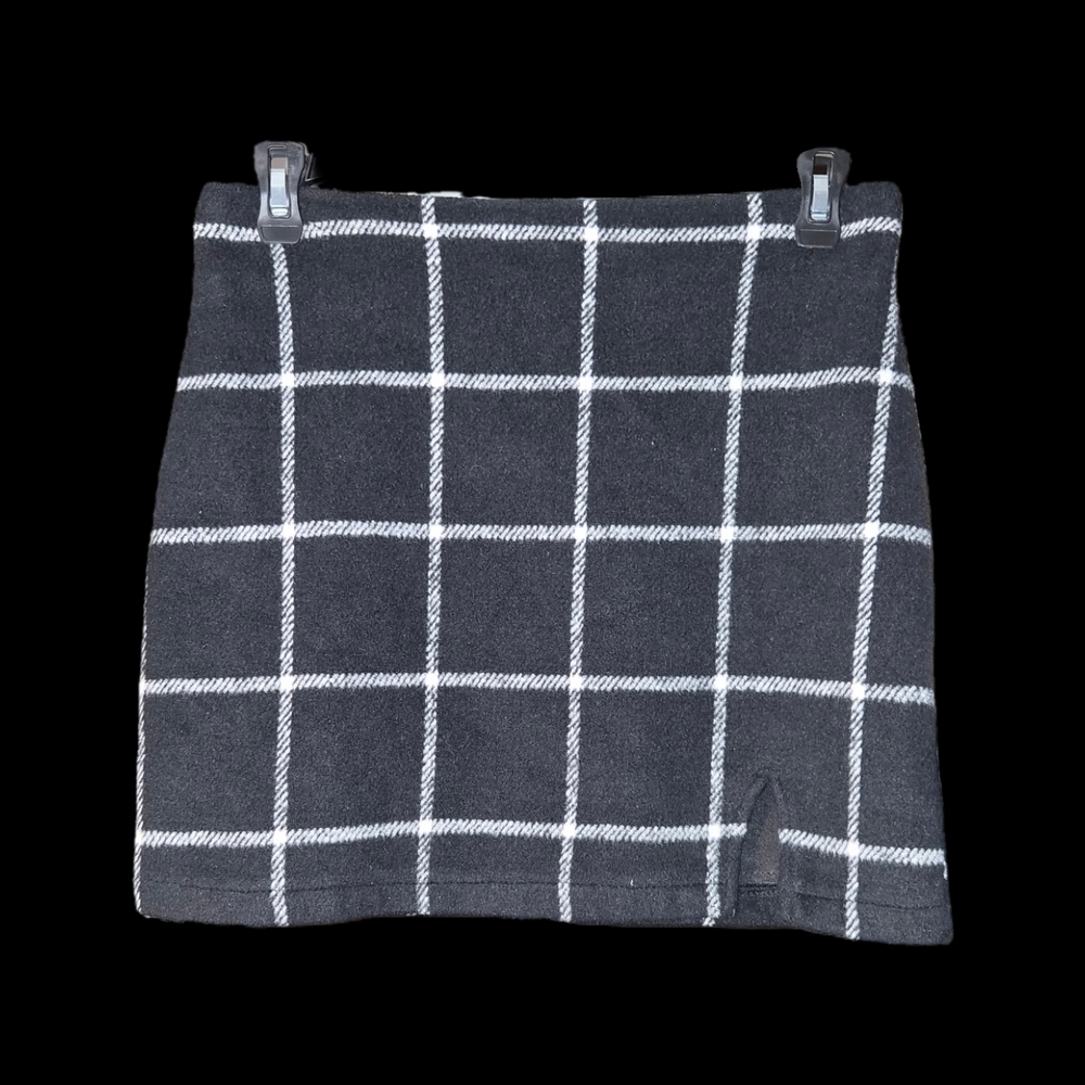 Windowpane Knit Mini Skirt in Black